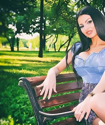 😘 У меня есть все возможности, чтобы сделать твои фантазии реальностью. 💋 Мои услуги предлагают максимальное удовольствие и релаксацию. 💦 С самого первого мгновения я обещаю увлекательное и страстное приключение. 💥 Все мои фото настоящие, каждая кривая воплощение собственной страсти. 🔥 Живу в самом сердце Москвы, готова встретиться в любое время и место. 🌃 У меня есть множество положительных отзывов от довольных клиентов. 🌟 Позволь мне стать твоим секретным удовольствием в Москве. 💫 Рада